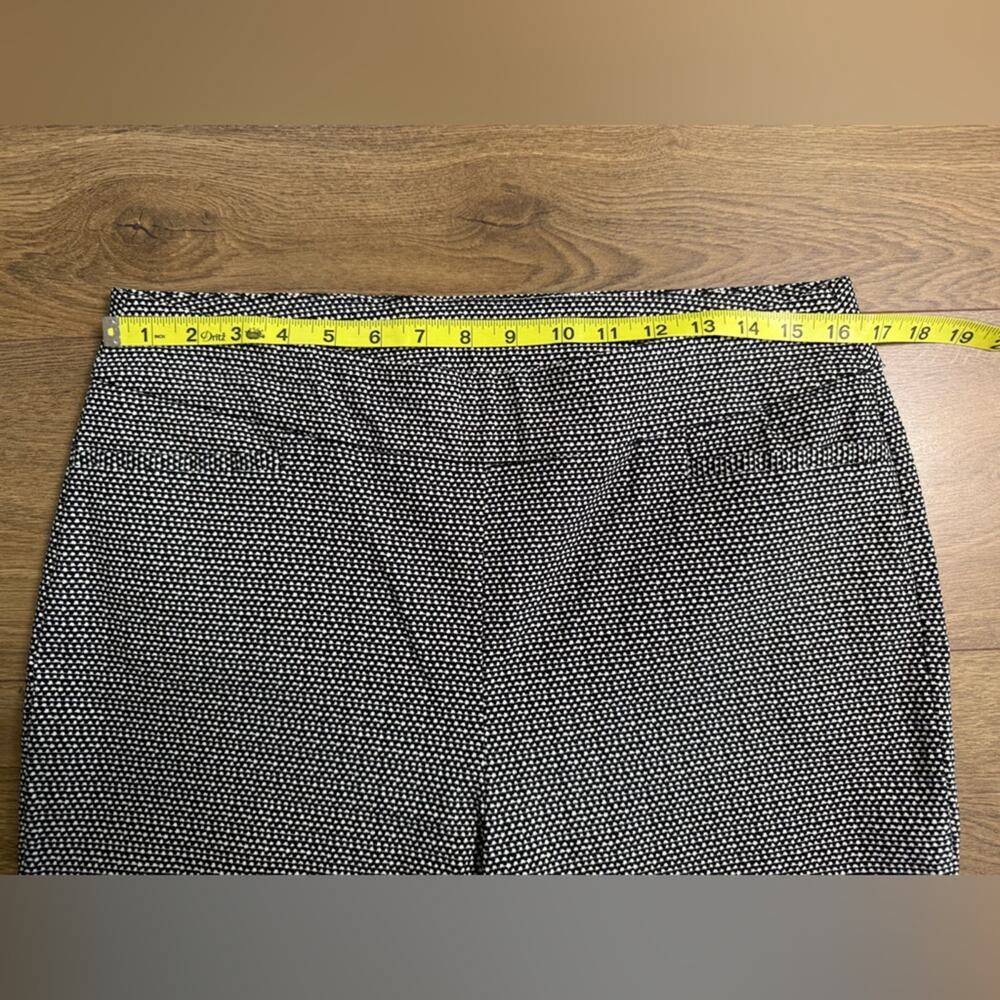 Chico's So Slimming Brigitte Pom-Pom Crops Pants Size 1.5 Petite (10 Petite) - Picture 13 of 16